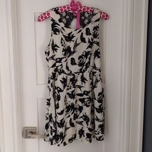 👠Nice dress black and beige👠👠